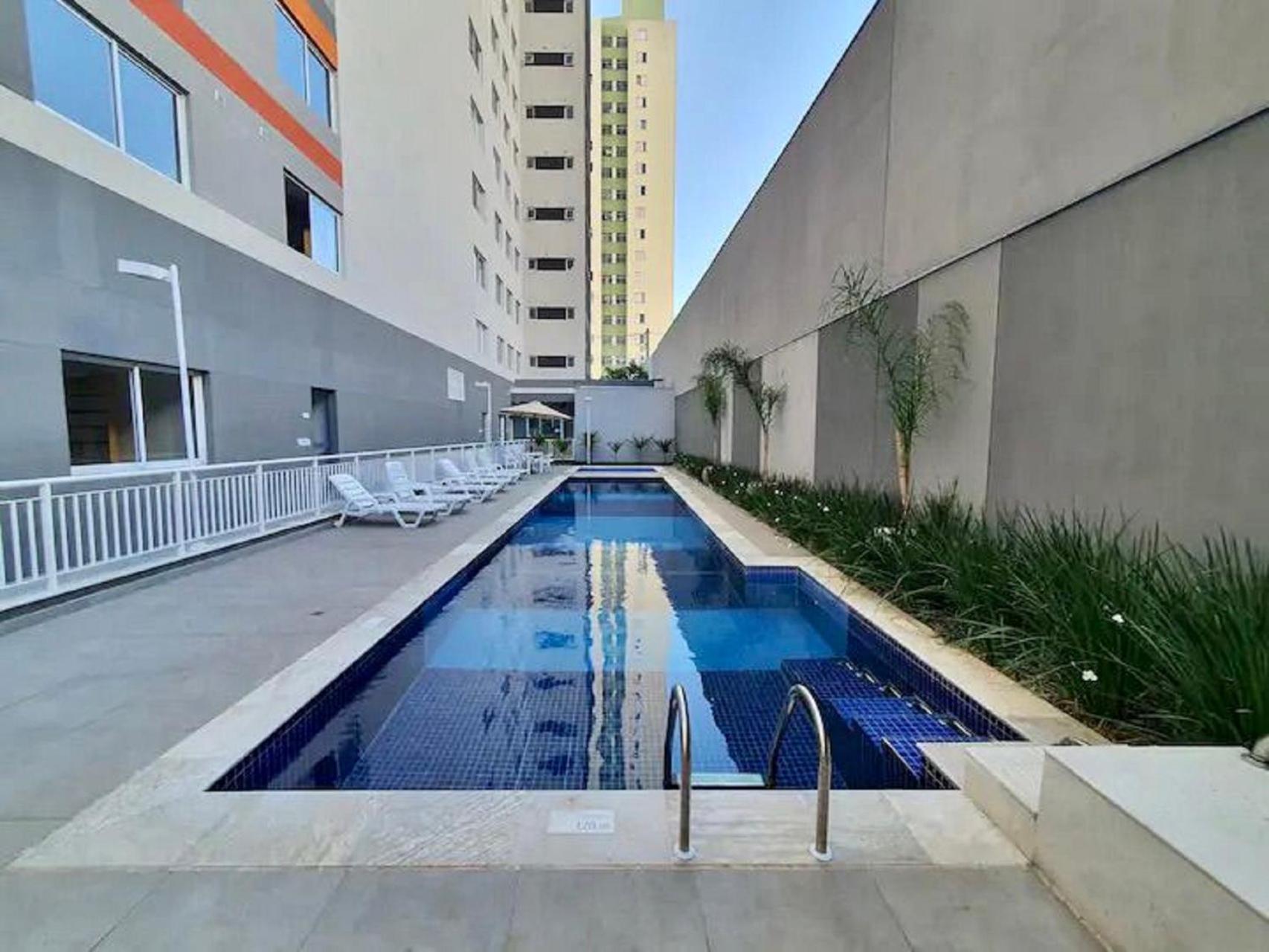 Apartment Autentico Em Frente Ao Metro Bras ! Sao Paulo